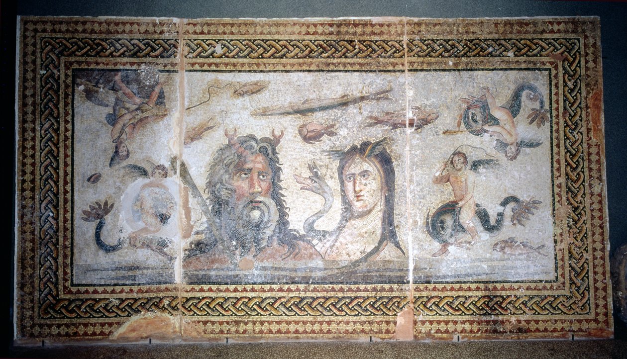 Gulv som viser Oceanus og Tethys blant sjødyr, fra Belkis (nå Zeugma) Tyrkia (mosaikk) av Roman