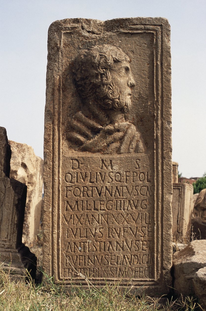 Stela med profil og tekst av Roman Imperial Period