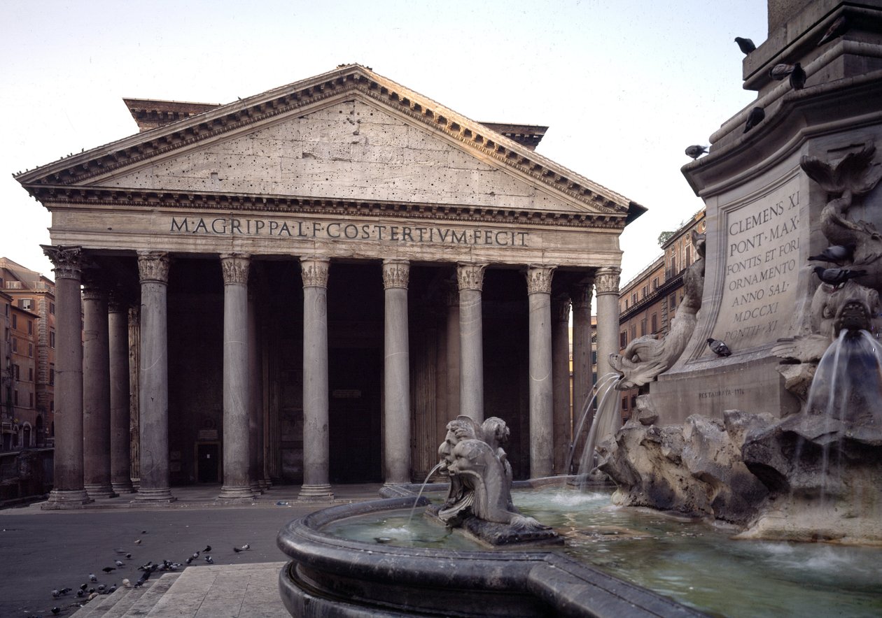 Utsikt over Pantheon, 27-125 e.Kr av Roman