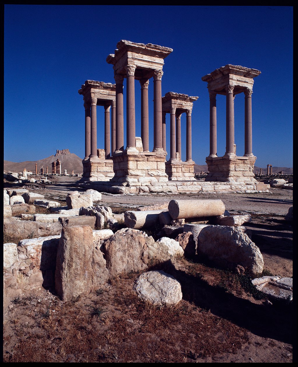 Utsikt over Tetrapylon (fotografi) av Roman