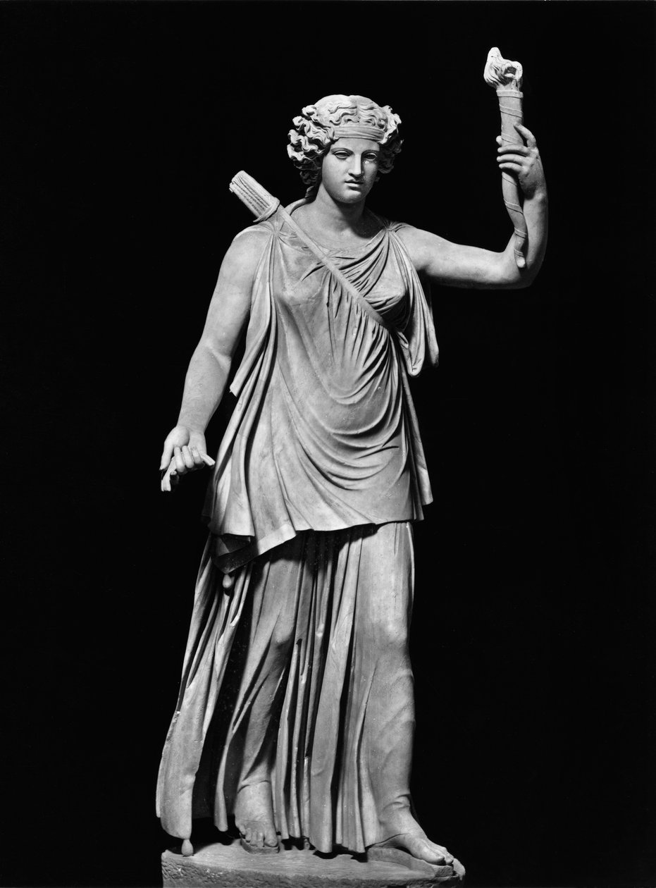 Diana Lucifera (marmor) (s/hvitt bilde) av Roman Roman