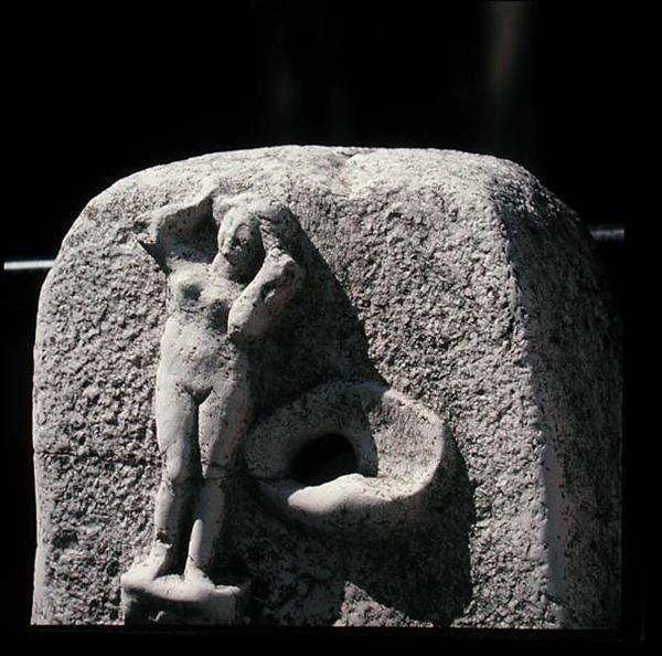 Vannfontene (marmor) av Roman Roman