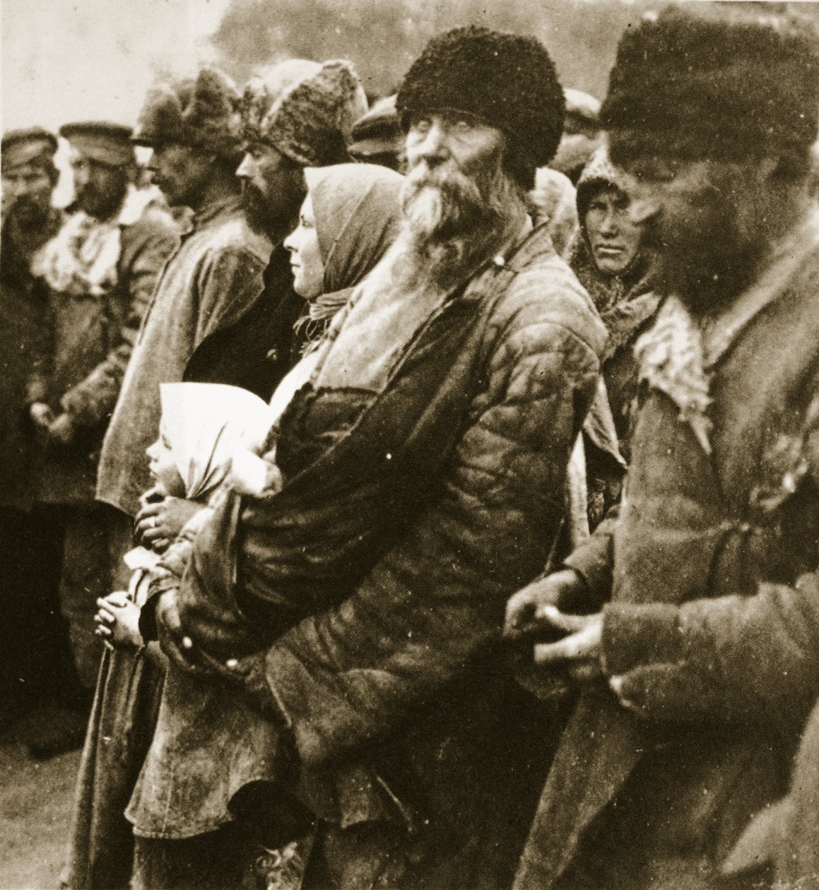 Etterdønningene av borgerkrigen: Ingen steder å begrave de døde (sepia-bilde) av Russian Photographer