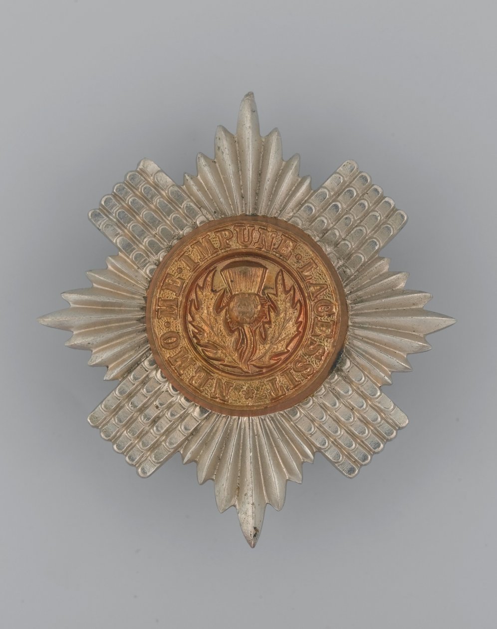 Capsemerke, ca. 1896-1920 (metall) av School English