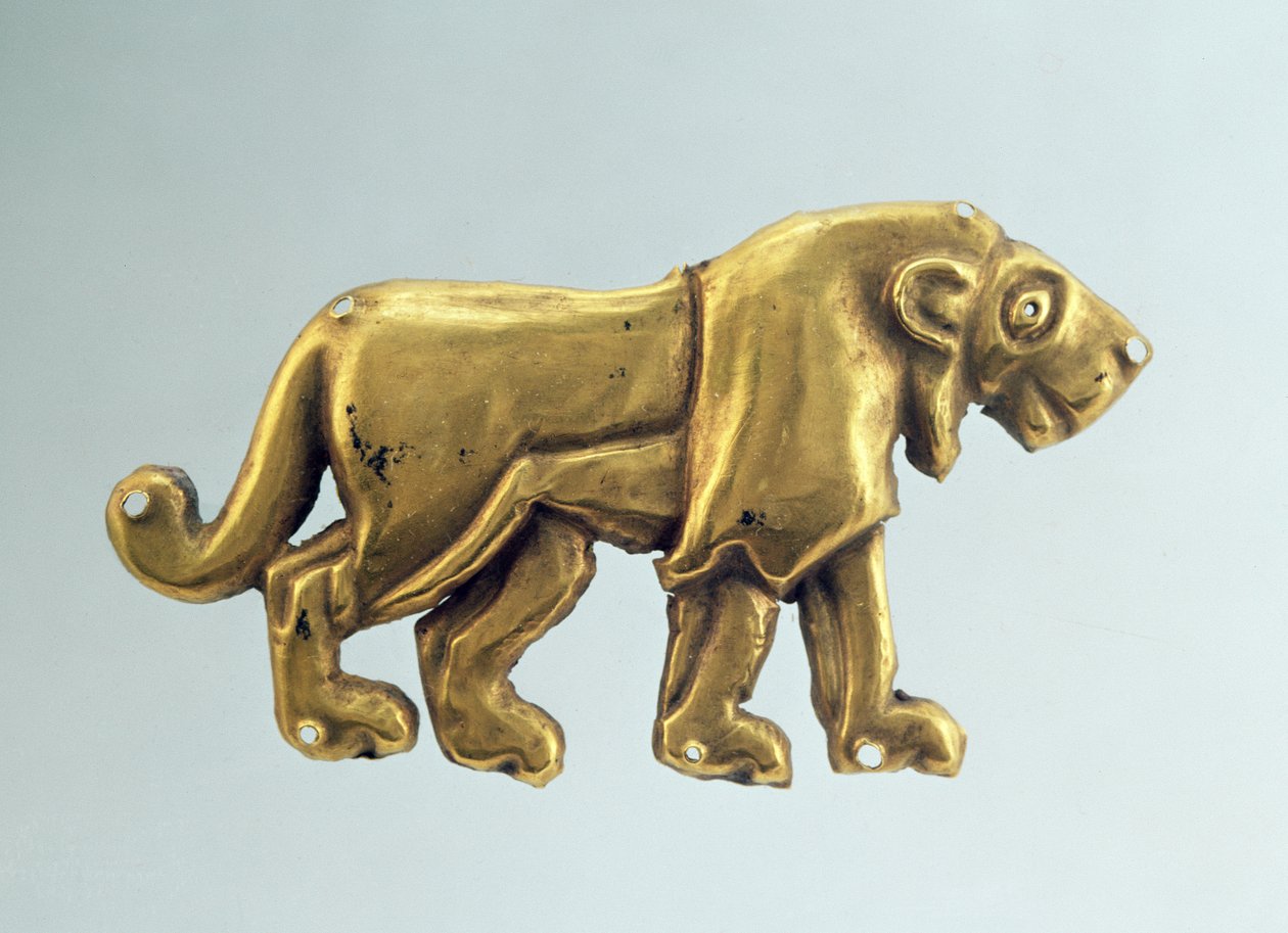 Striding løve, ornament fra en begravelsesbaldakin, sent 3. årtusen f.Kr. (gull) av Scythian