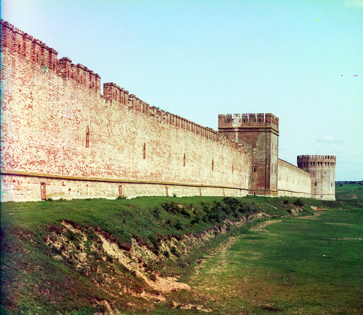 Festningsmur med Veselukha-tårnet. Smolensk, Russland, utgitt i 1912 av Sergei Mikhailovich Prokudin Gorskii