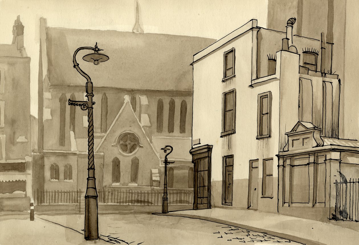 Lyktestolpe og kirke, c1951. av Shirley Markham