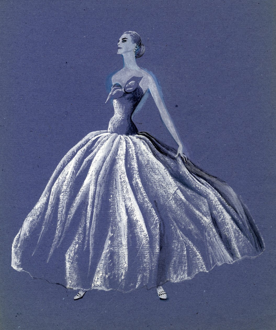 Kvinne i stroppeløs ballkjole, c1952. av Shirley Markham