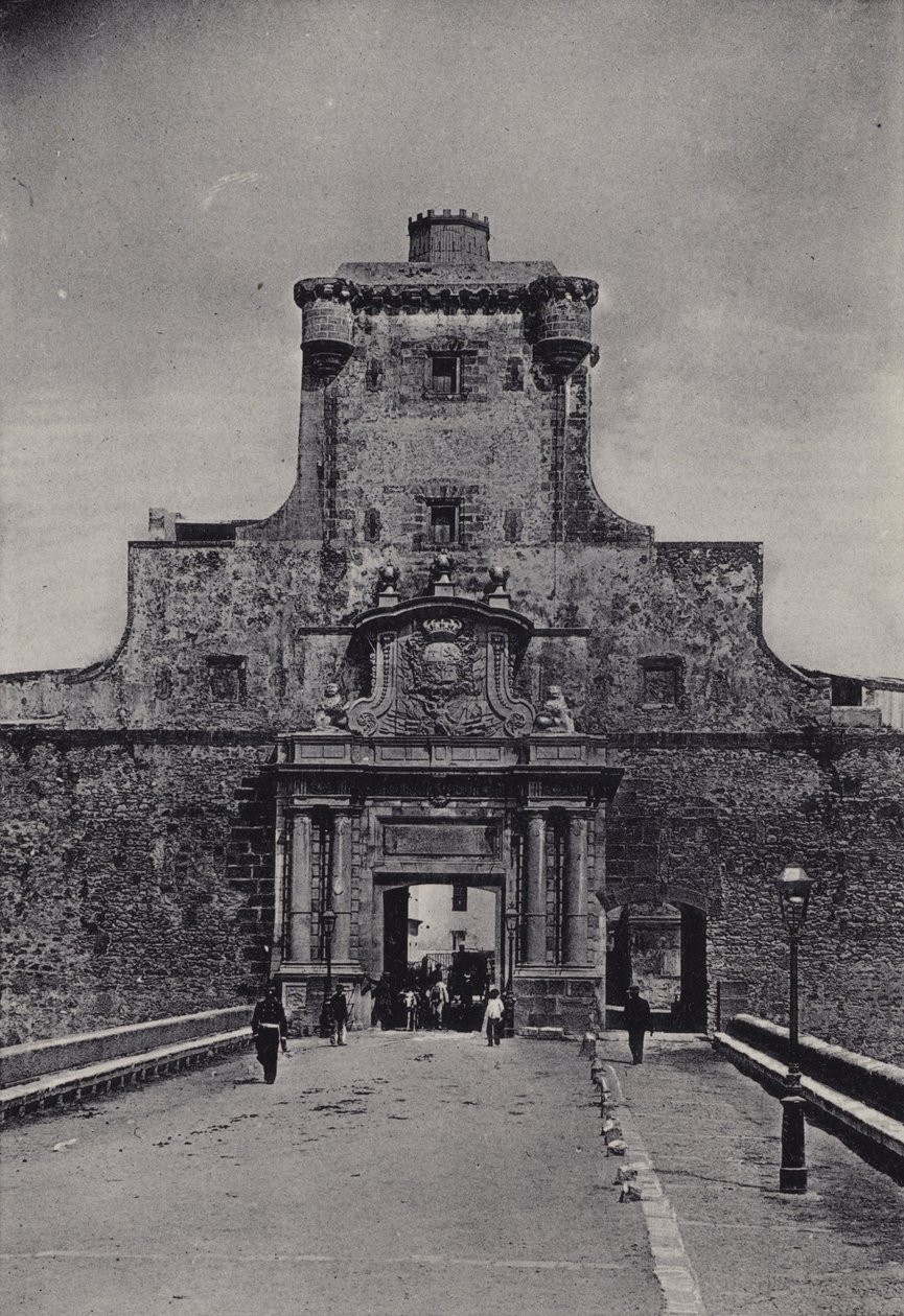 Cadiz: Puerta de Tierra (s/hvitt bilde) av Spanish Photographer