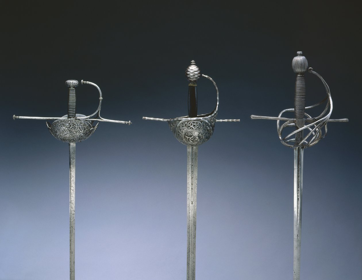 Rapiers, ca. 1650 (stål, lær og tre) av Spanish School