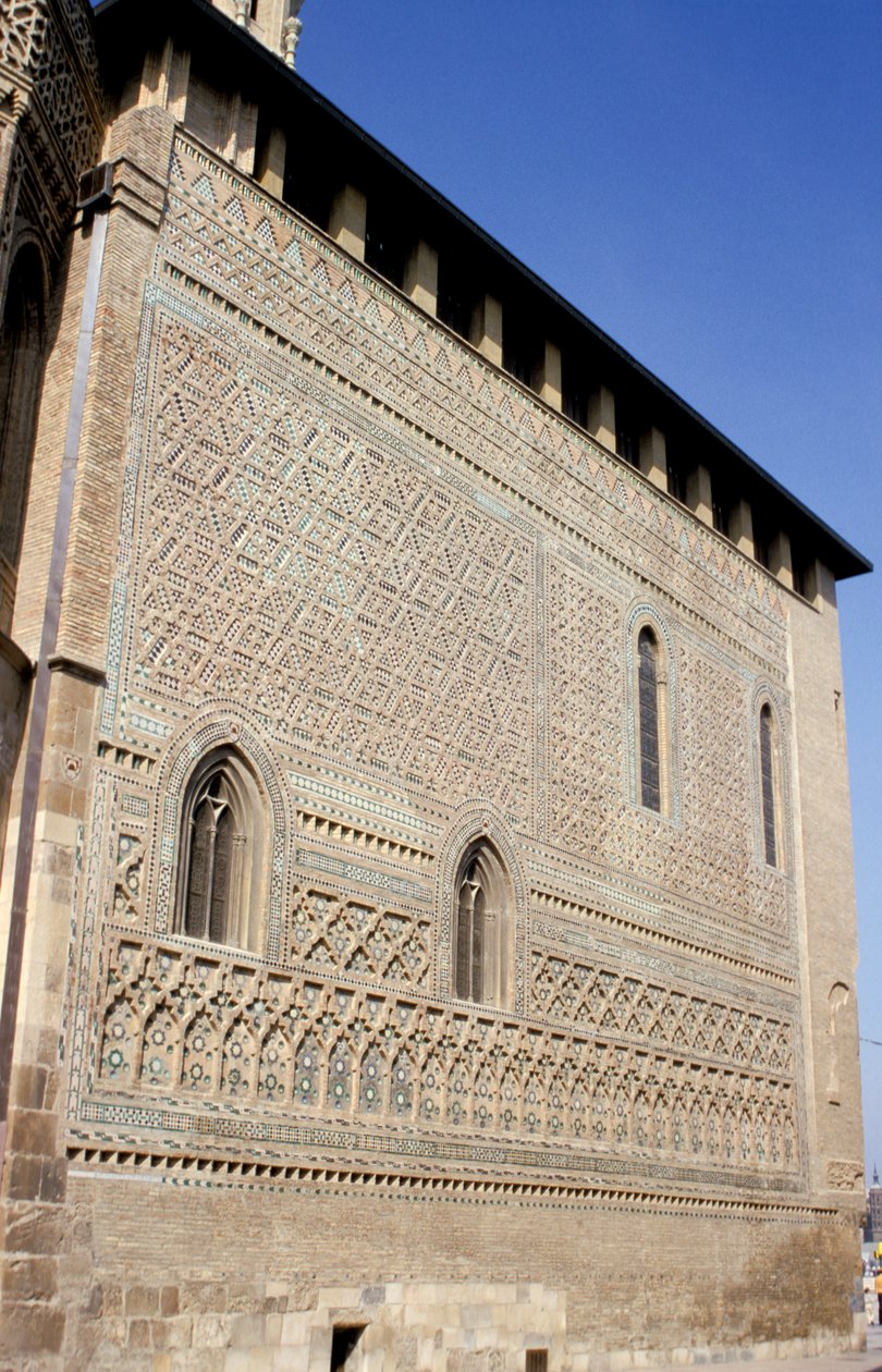 Spania, Saragossa. La Seo, Mudejar-veggen. av Spanish School