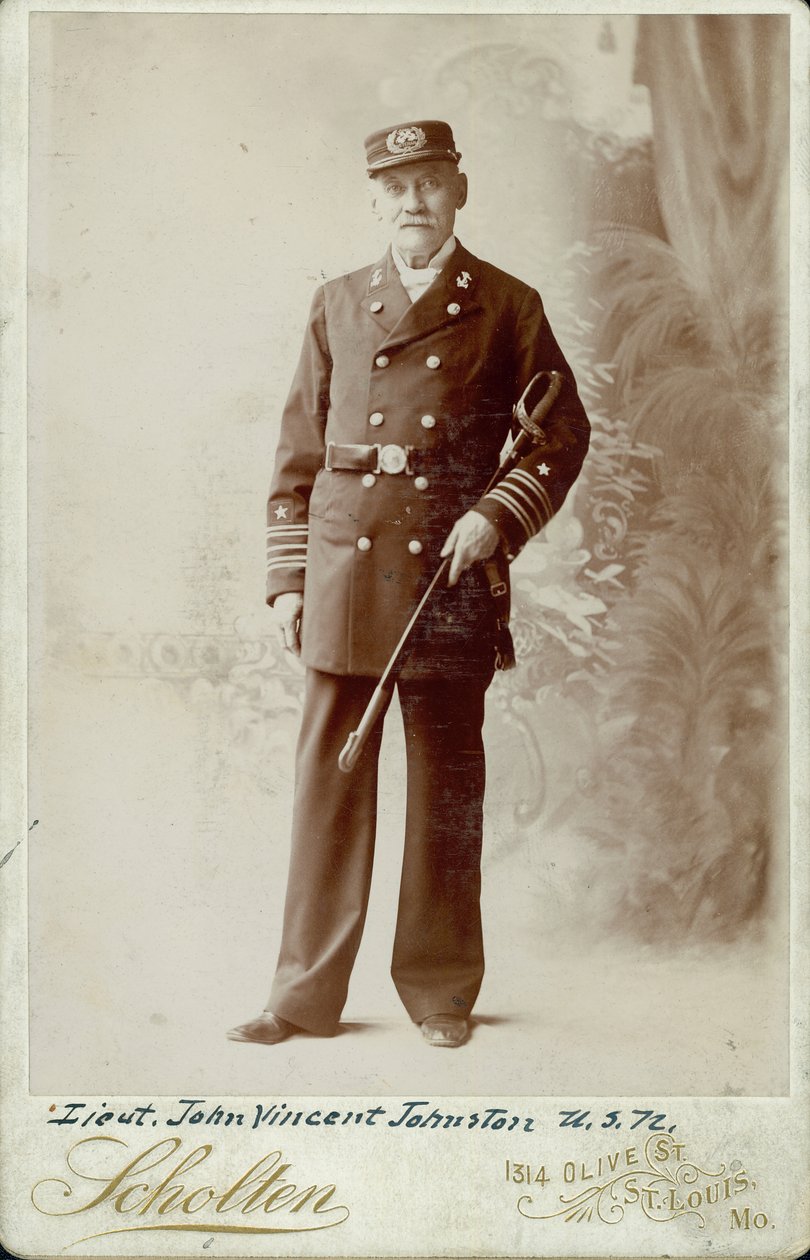 John Vincent Johnston, frivillig løytnant, marinen, kaptein, den amerikanske marinen. av St. Louis Scholten