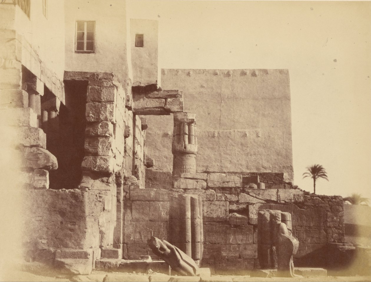House of France, Luxor av Théodule Devéria