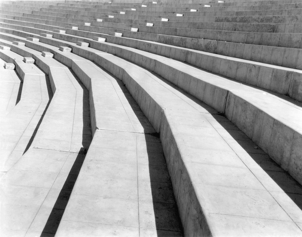 Stadion, Mexico by, 1927 av Tina Modotti