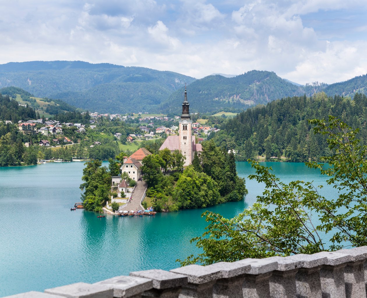 Bled, Slovenia. Himmelfartskirken, Bled Island av Unbekannt Unbekannt