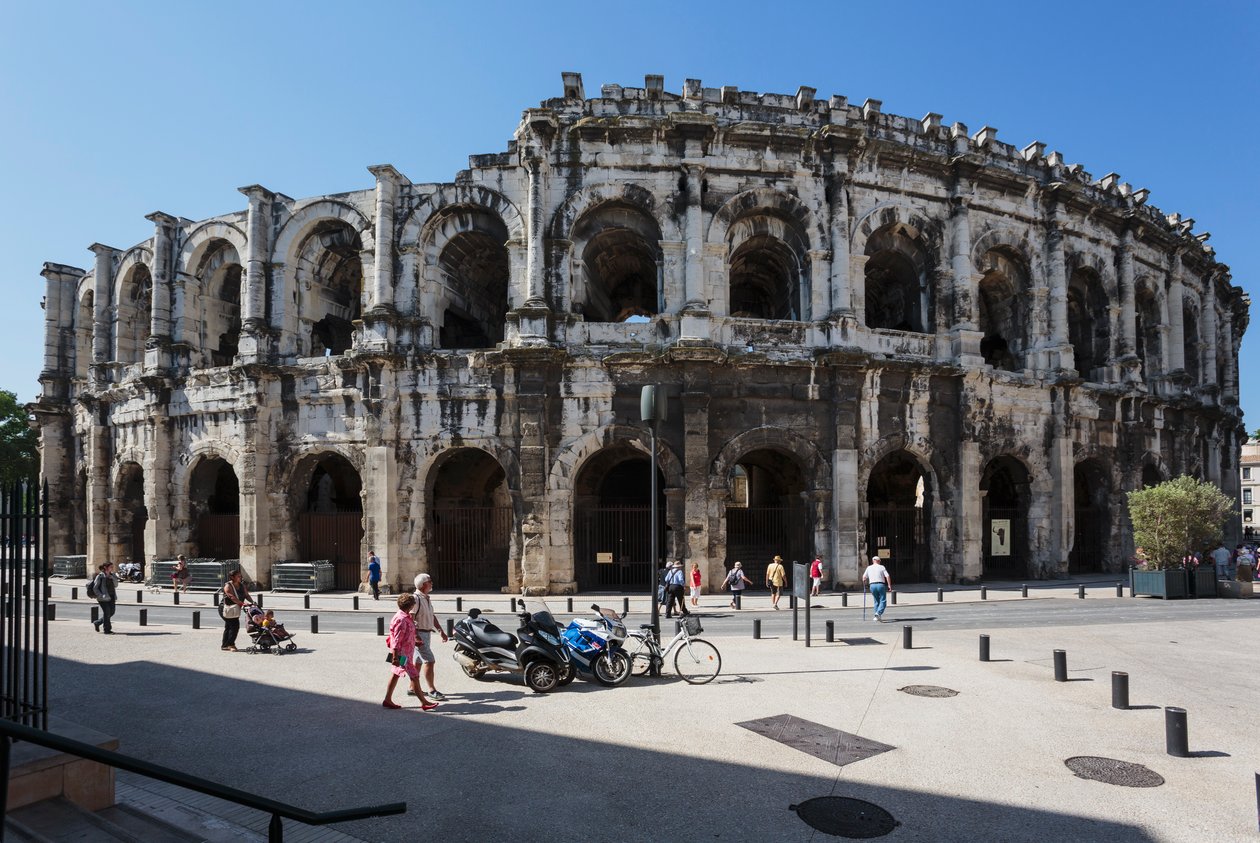 Nimes, Frankrike. romersk amfiteater. av Unbekannt Unbekannt