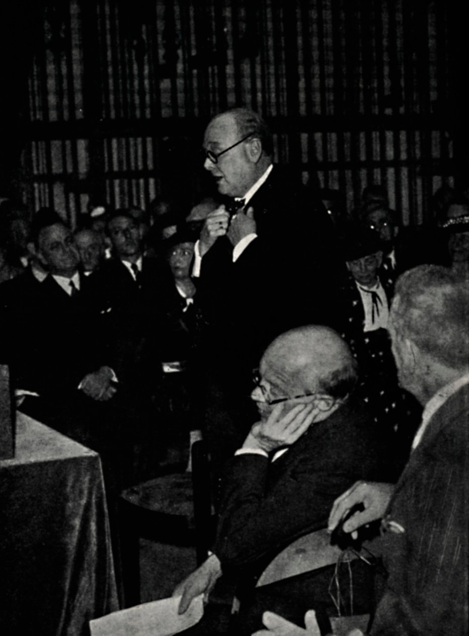 Henvender seg til et fransk publikum, 24. september 1936, 1945. av Unbekannt