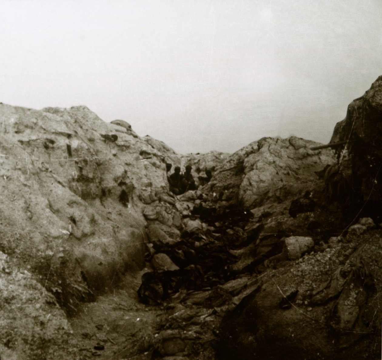 Etter angrepet, Rozieres, Frankrike, c1914-c1918 av Unbekannt