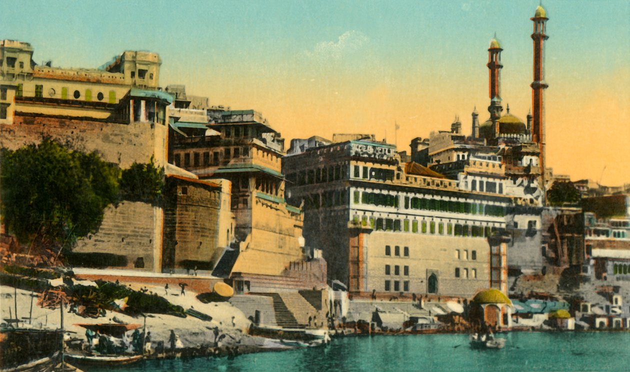 Alamgir-moskeen og Ghat, Benares, c1910. av Unbekannt