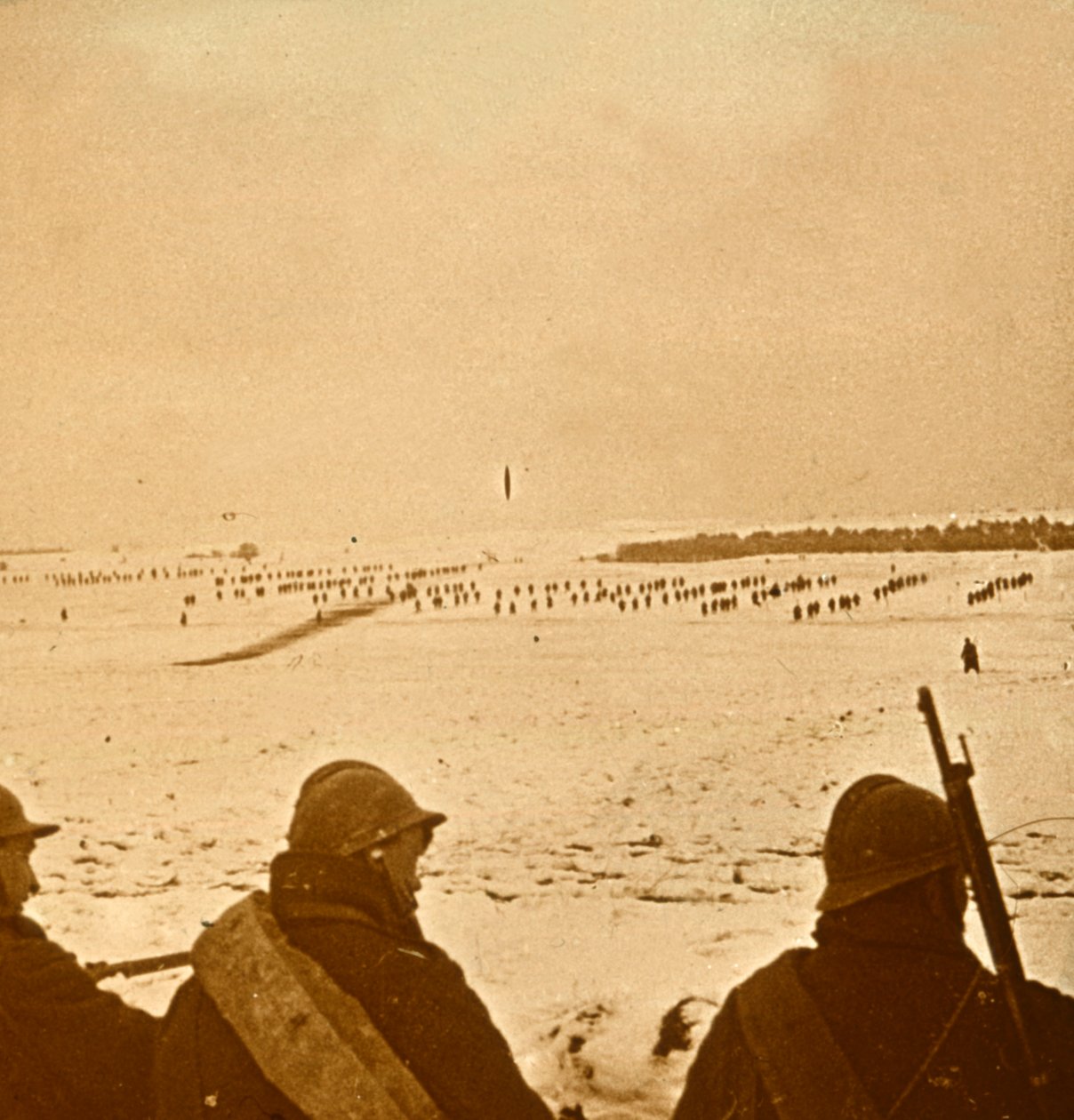 Overfallsbølger, c1914-c1918 av Unbekannt