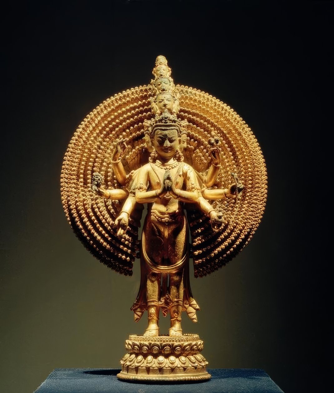 Avalokitesvara / Skulptur, 14. Jhdt. av Unbekannt