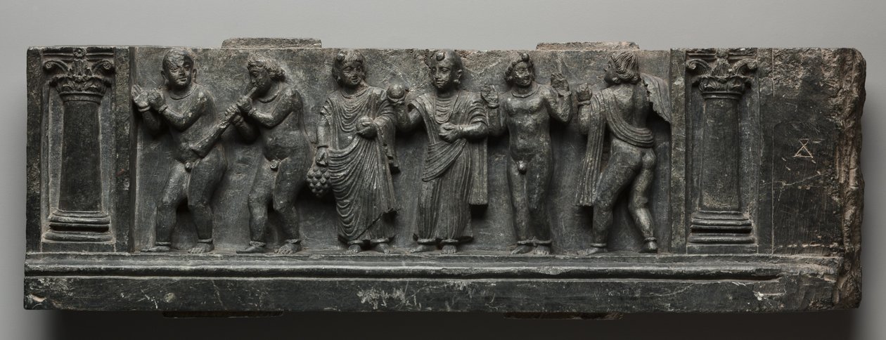 Bacchanalian Relief, 1-100. av Unbekannt