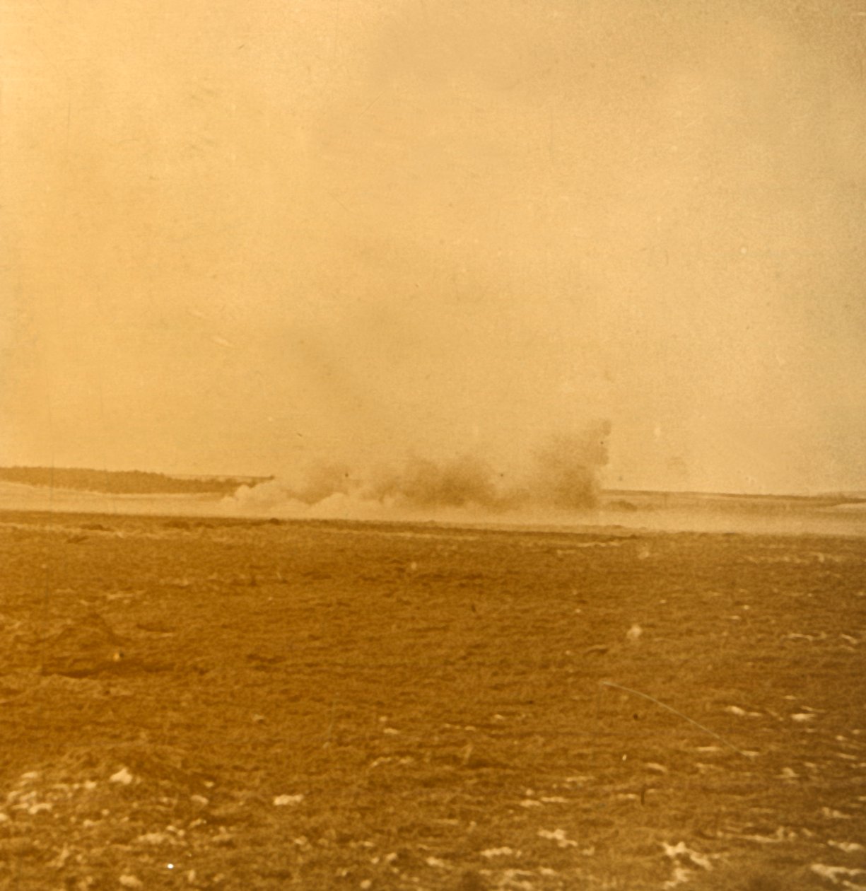 Barrage brann, c1914-c1918 av Unbekannt