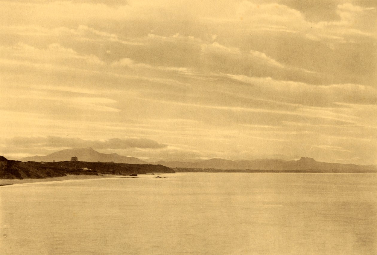 Biarritz - The Chain of the Pyrenees, c1930. av Unbekannt