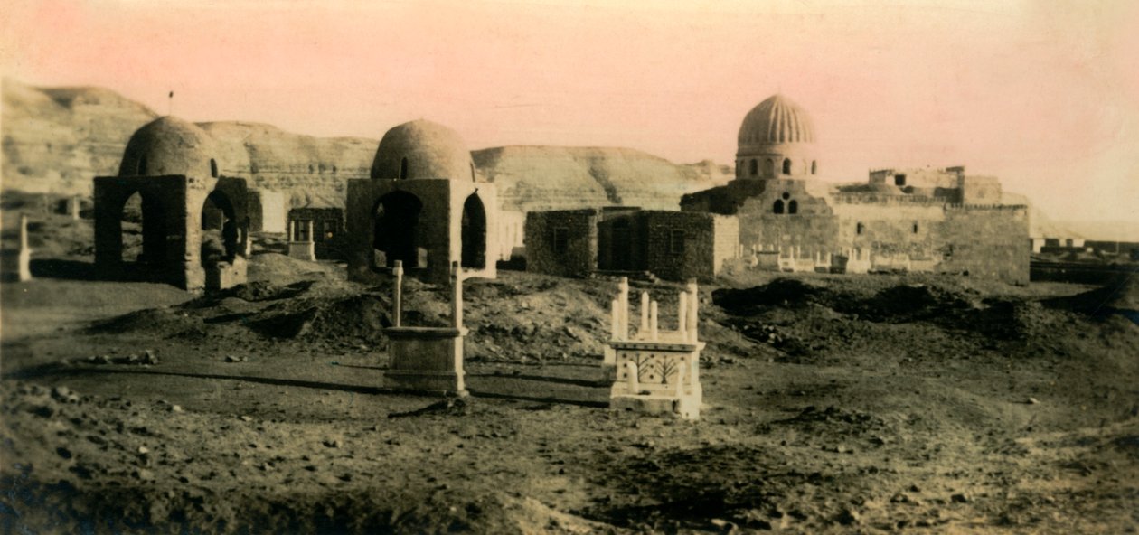 Kairo: Khalifa-gravene, c1918-c1939. av Unbekannt
