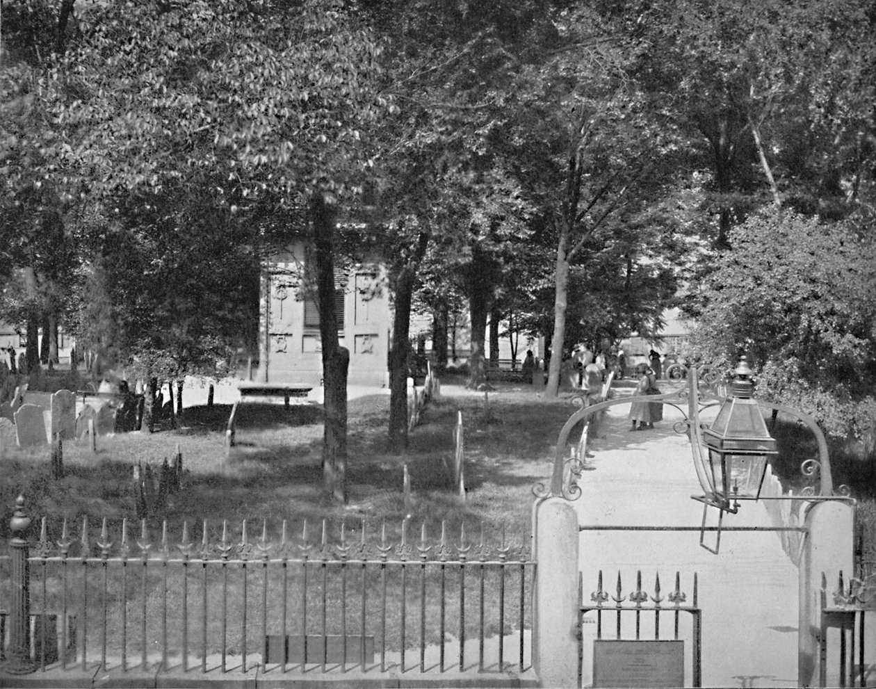 Copps Hill Cemetery, Boston, c1897. av Unbekannt