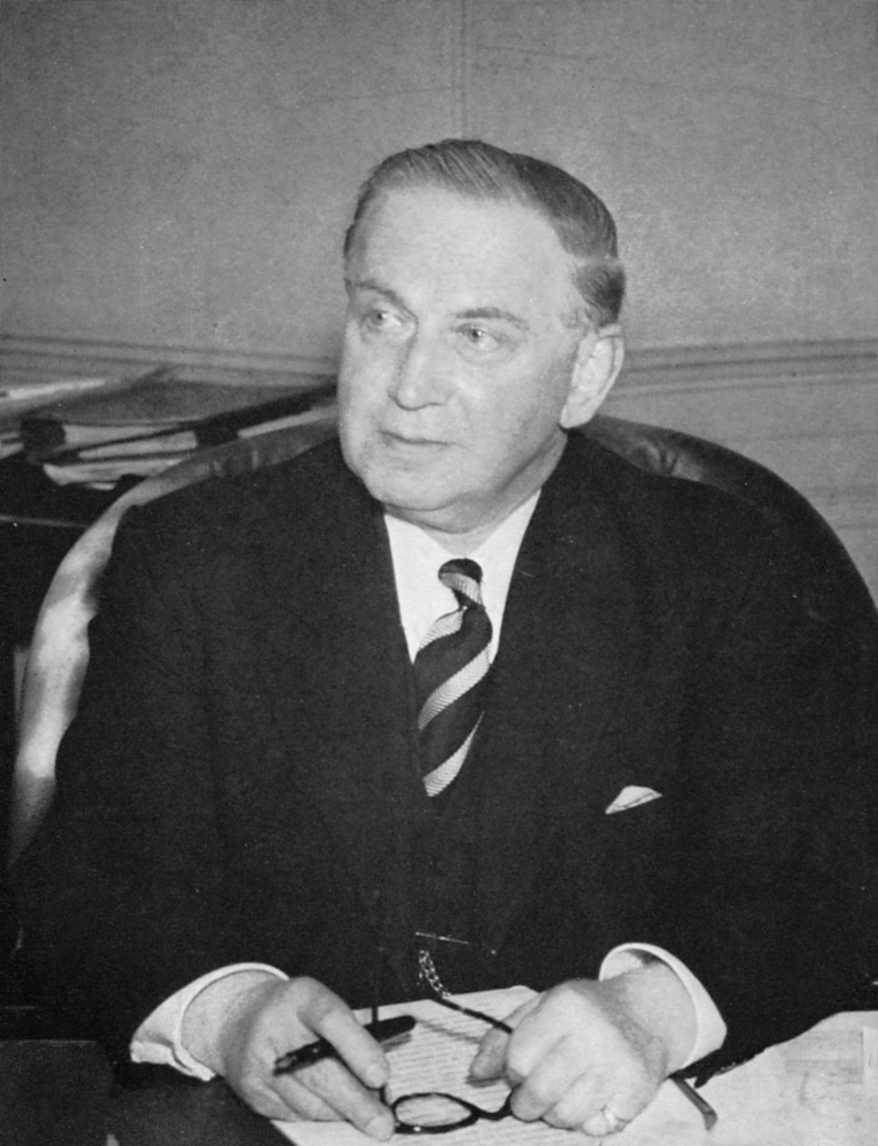 Edward Victor Appleton 1892-1965, engelsk fysiker av Unbekannt