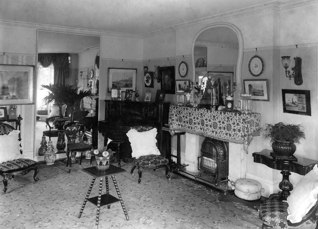 Edwardiansk stue, 1909 av Unbekannt