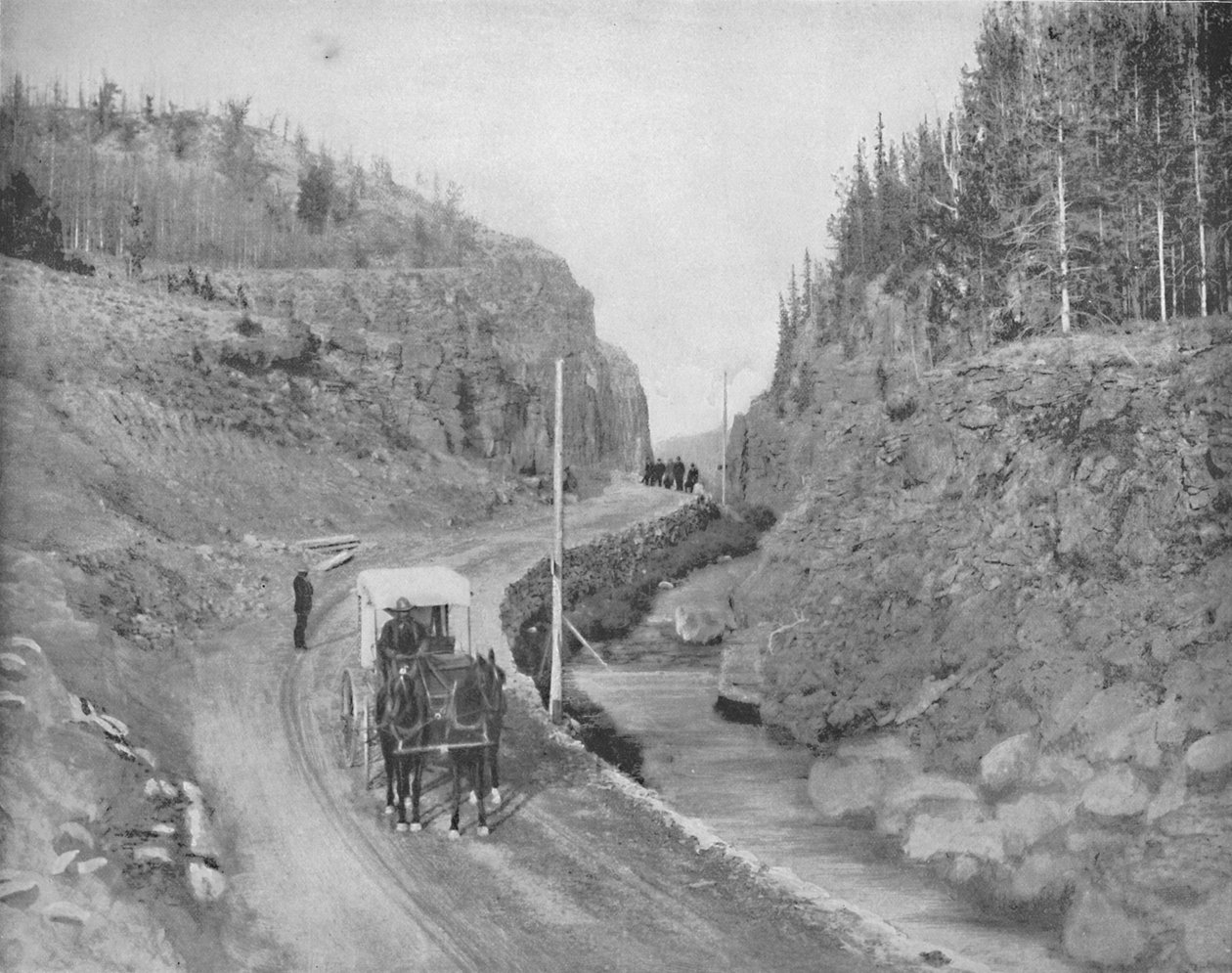 Inngang til Yellowstone Park, c1897. av Unbekannt