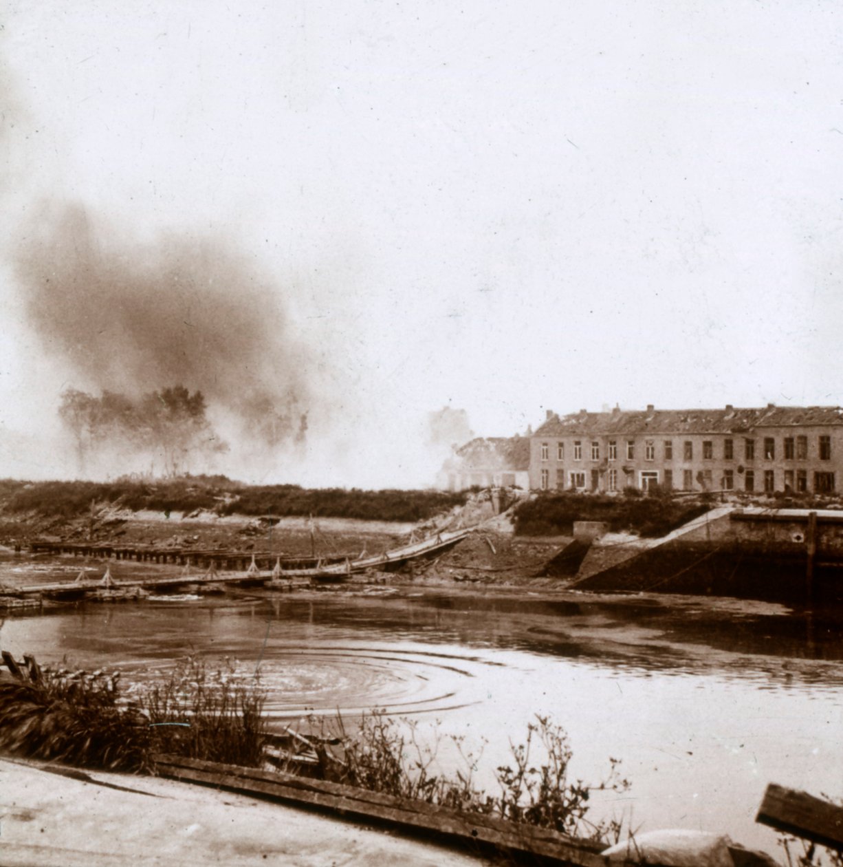 Eksplosjon, Nieuwpoort, Flandern, Belgia, c1914-c1918 av Unbekannt