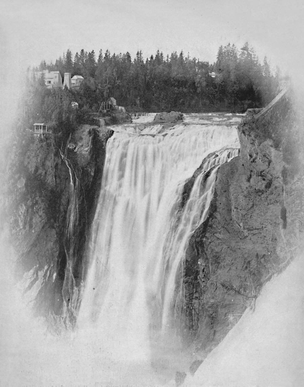 Falls of Montmorency, Quebec, c1897. av Unbekannt