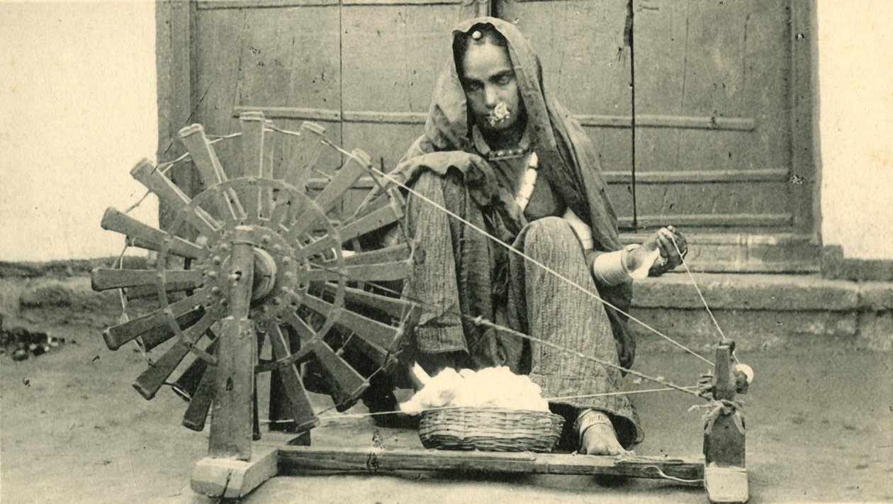 Kvinnelig spinning, Jaipur. av Unbekannt