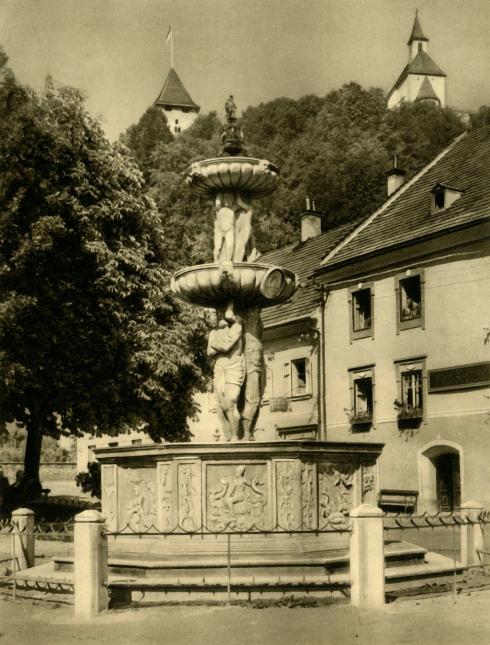 Fontenen, Friesach, Østerrike, c1935. av Unbekannt