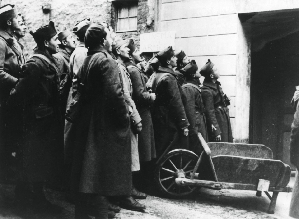 Franske soldater på en hærkino, Frankrike, 1940 av Unbekannt