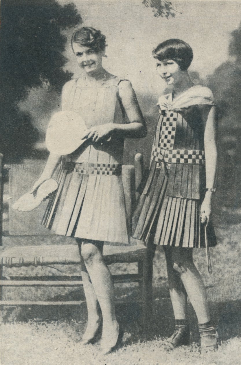 Frocks of Strips of Wood, c1935 av Unbekannt