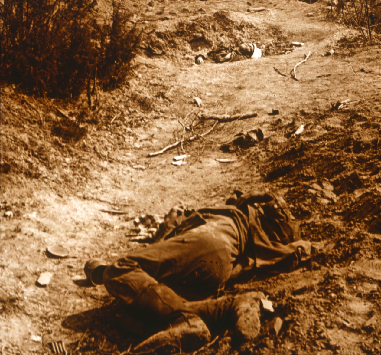 Tysk kropp, Chavonne, Frankrike, c1914-c1918 av Unbekannt