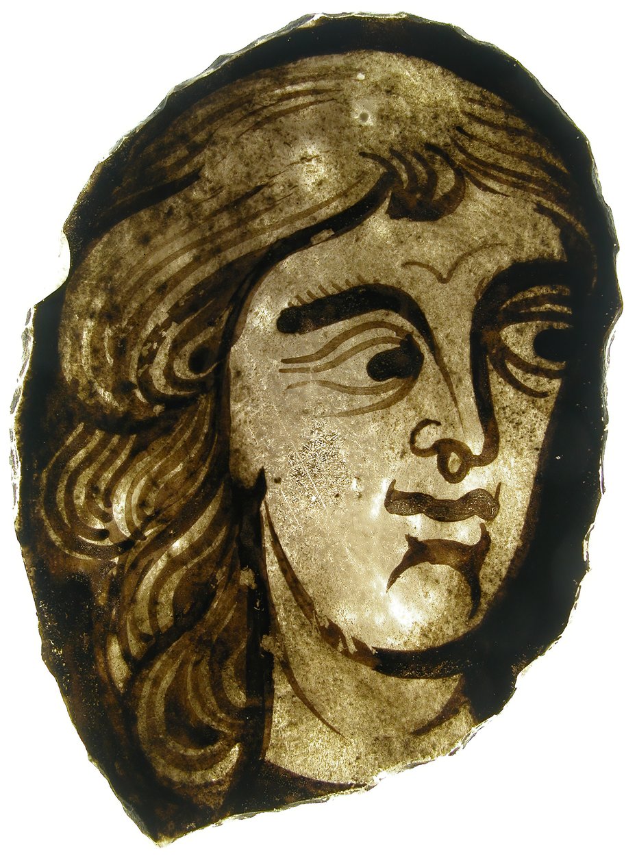 Glassfragment, fransk, 1200-1300-tallet. av Unbekannt