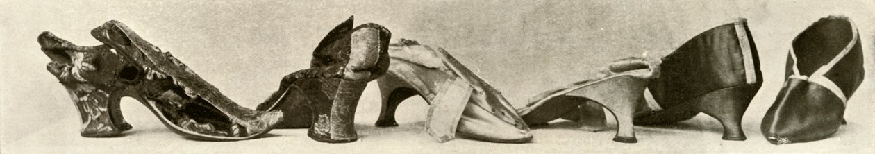 Gruppe tøfler 1735, 1770 og 1780, 1937. av Unbekannt