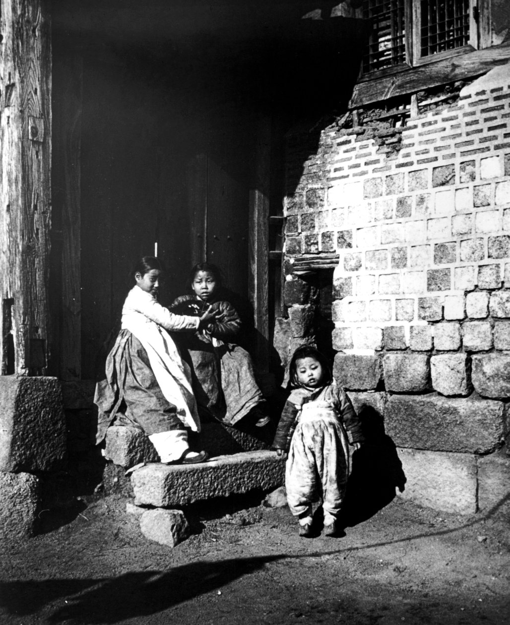 Koreanske barn, Korea, 1900 av Unbekannt