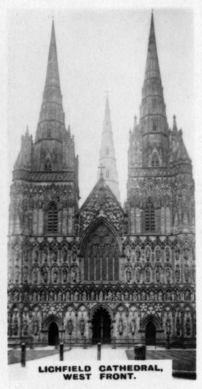 Lichfield Cathedral, West Front, Staffordshire, ca 1920-tallet av Unbekannt