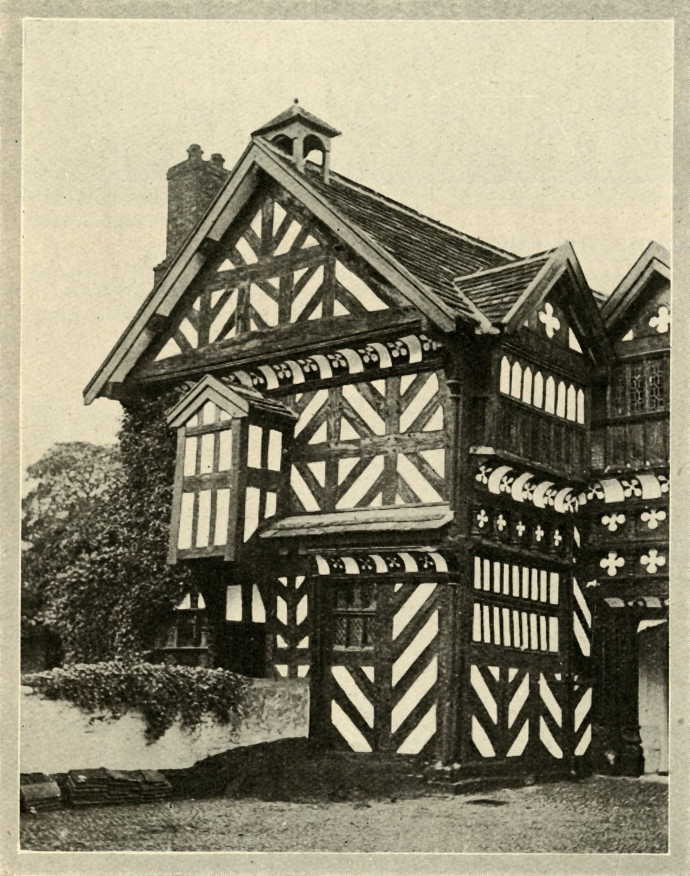 Little Moreton Hall, c1948. av Unbekannt