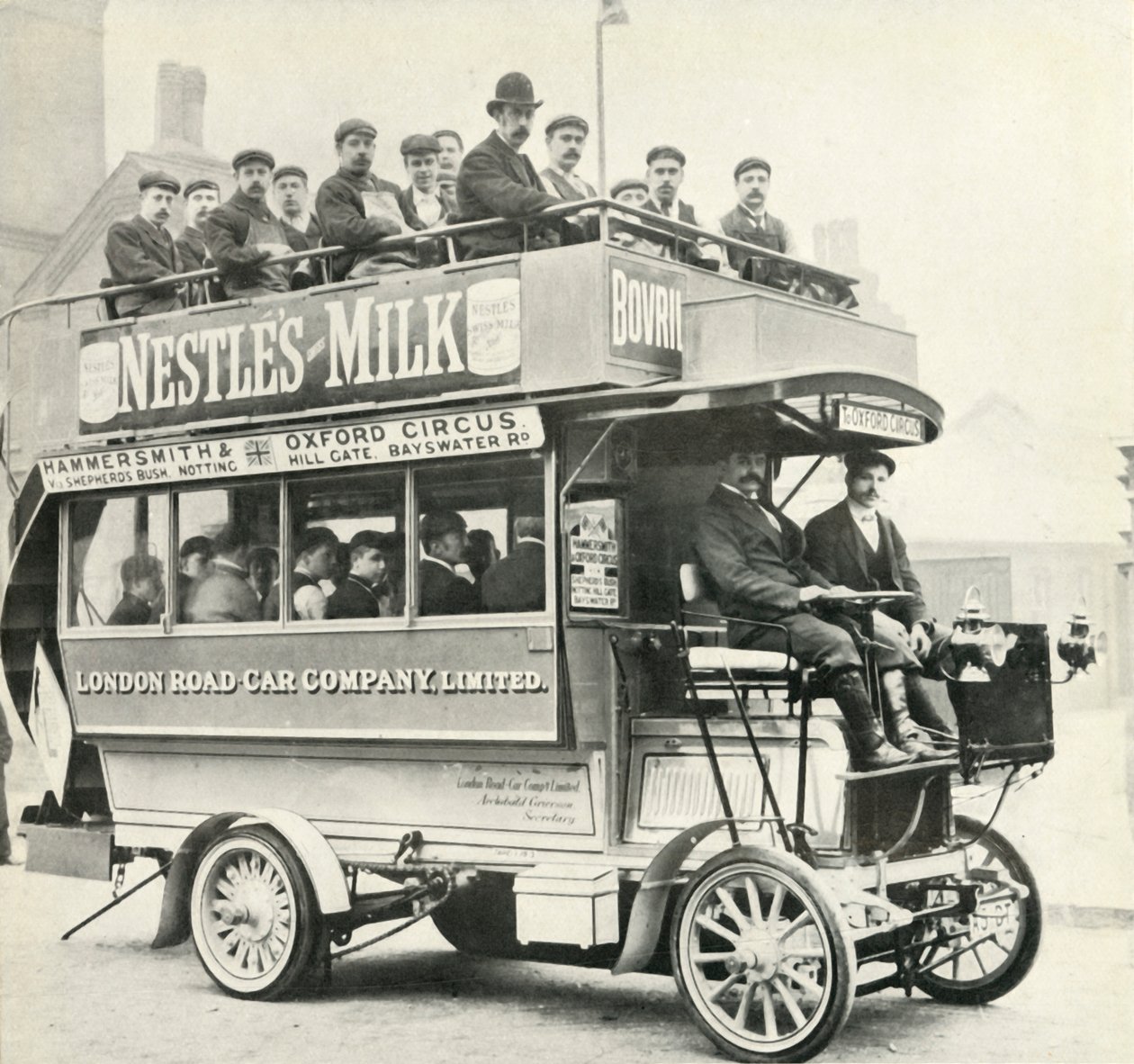 London dampbuss, c1900, 1947. av Unbekannt
