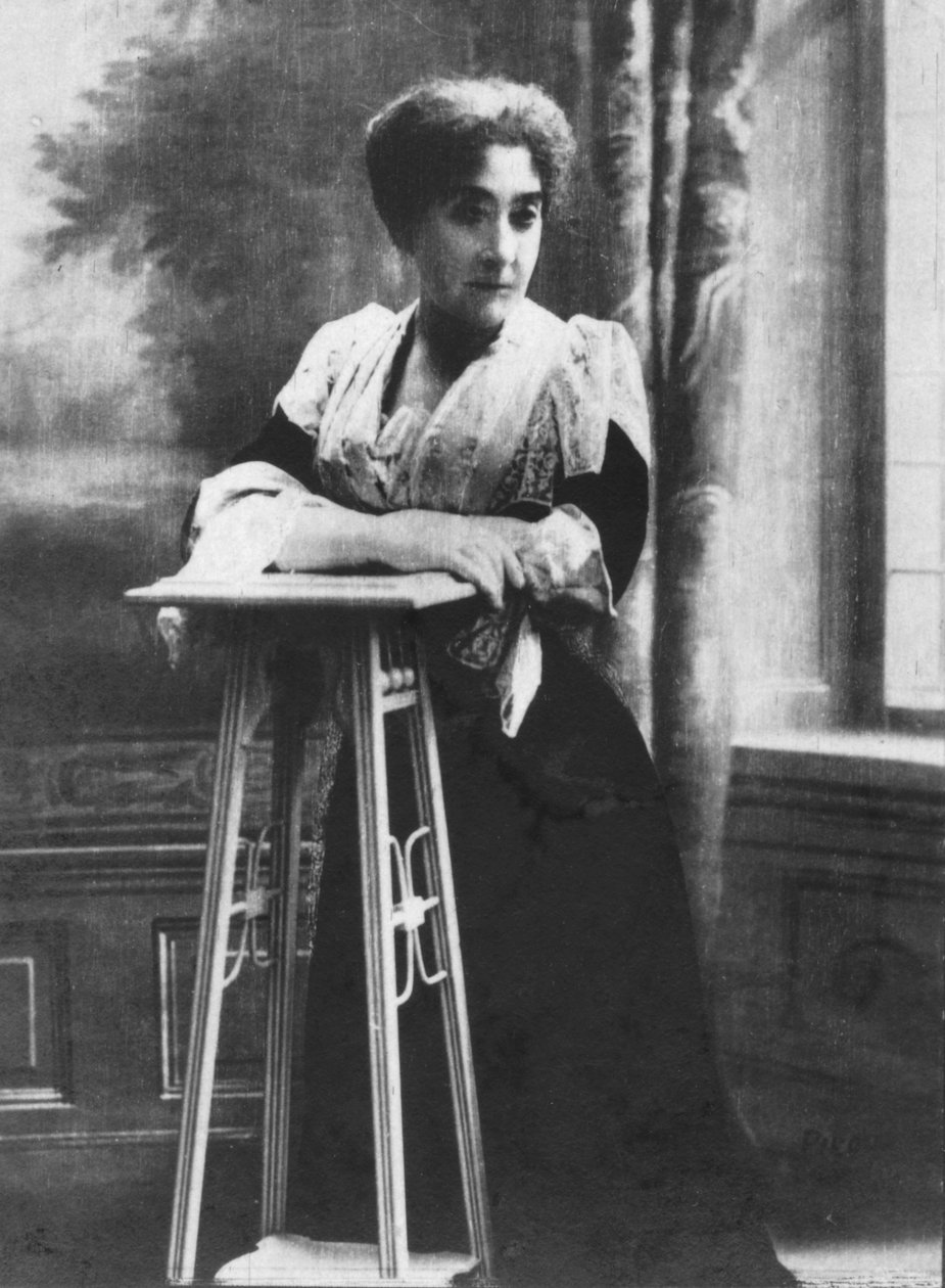 Fru De Peyrebrune. , c1893 av Unbekannt