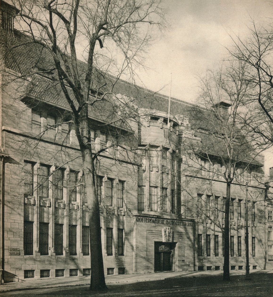 Hovedfasade, Bank of Rotterdam, Haag, 1920 av Unbekannt