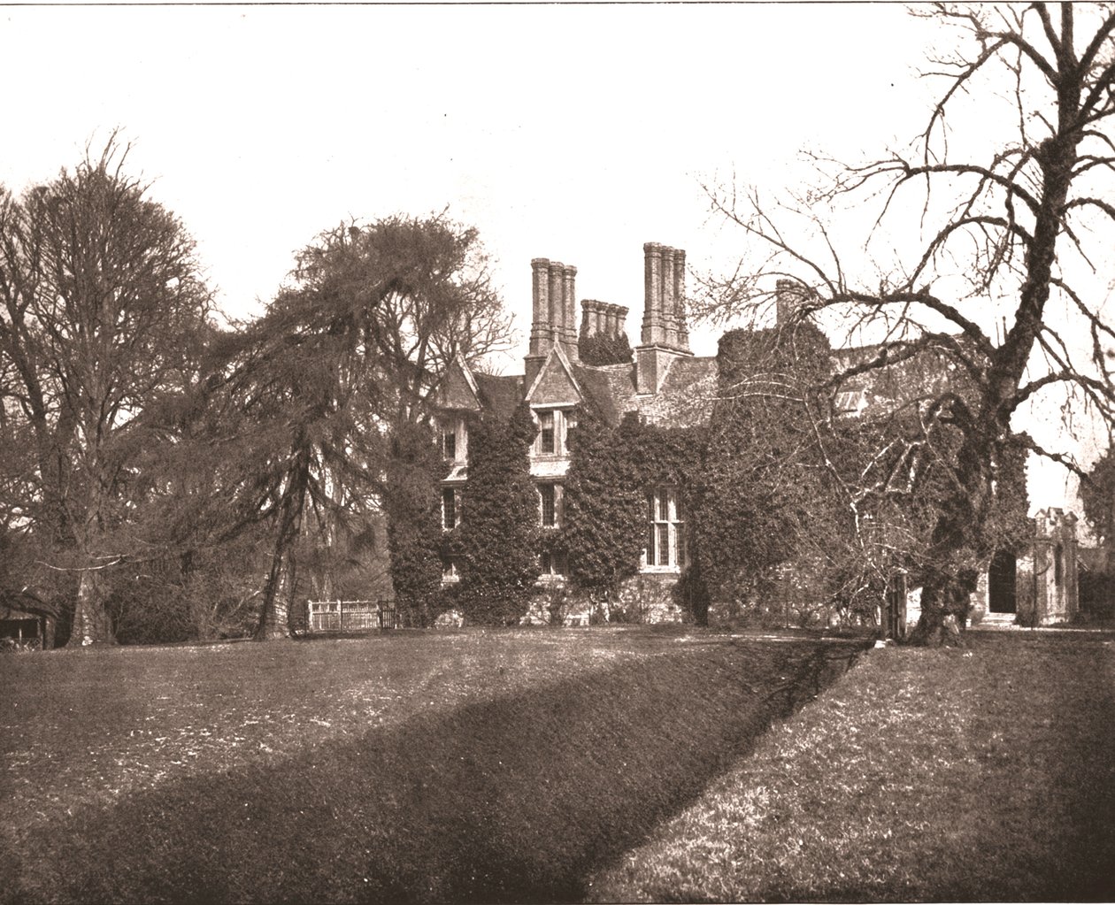 Manor House, Stoke Poges, Buckinghamshire, 1894. av Unbekannt