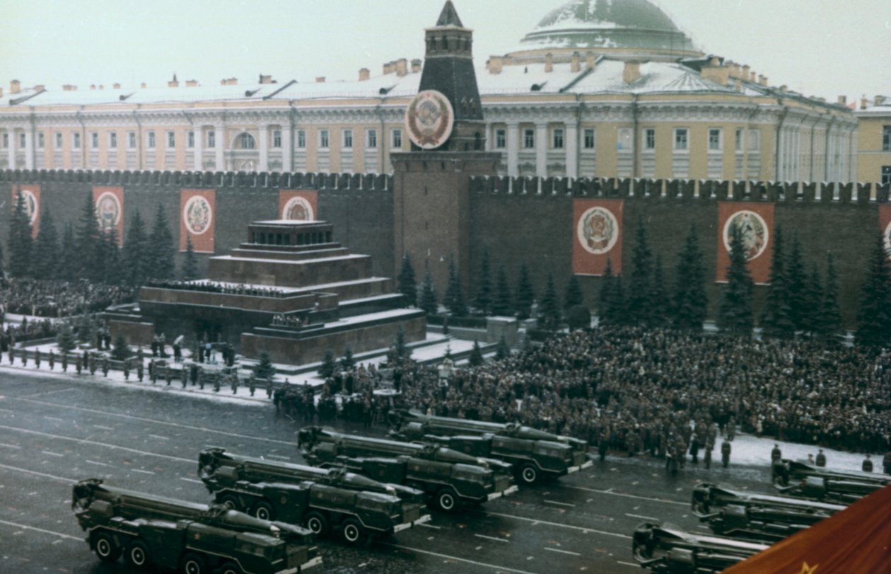 Militær gjennomgang, Røde plass, Moskva, 1971 av Unbekannt
